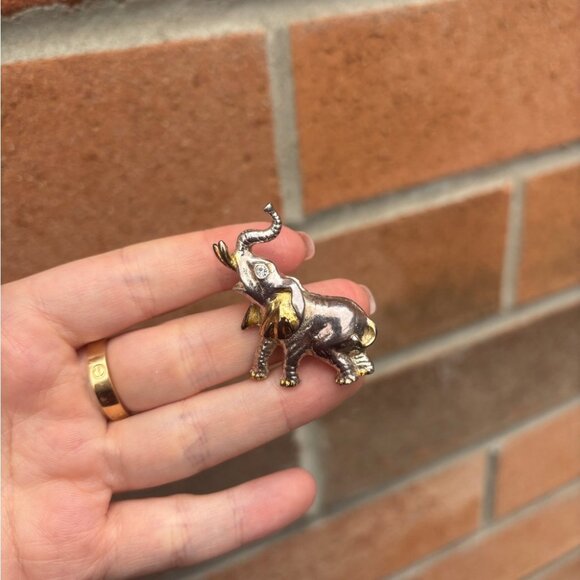 Vtg Small Dainty Gold-tone and Silver-tone Elephant Brooch Pin Rhinestone Eye - Picture 2 of 4